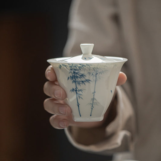 Hand-painted Blue and White Gaiwan